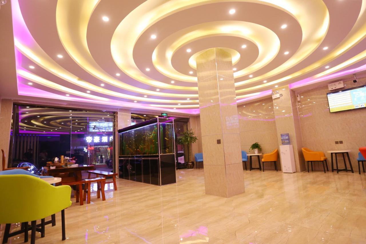 Kunming Mengda Holiday Hotel 外观 照片