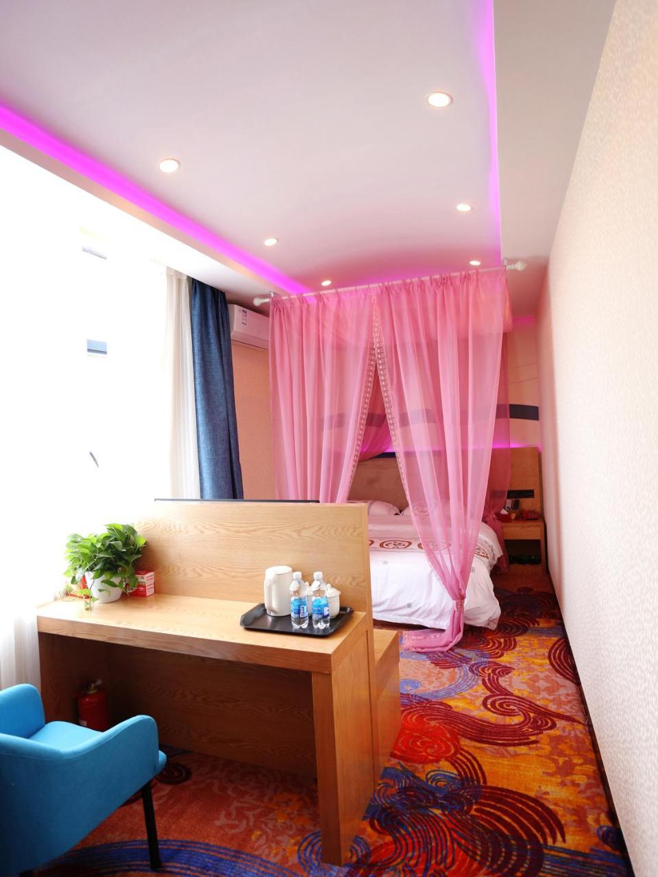 Kunming Mengda Holiday Hotel 外观 照片